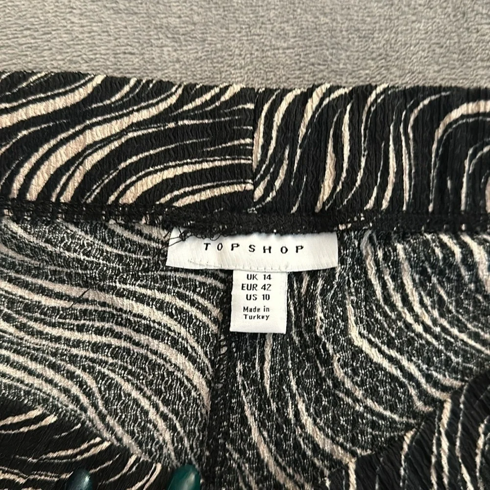 Topshop Crinkle Flared Pants in Zebra - Size 10 - Picture 6 of 10